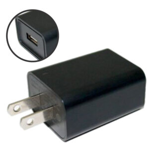 AD-1005BK Adaptador / Cargador USB Entrada:110/240V AC, Salida 5VDC 1 Amperio Techman.
